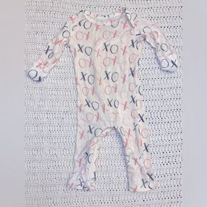Gunamuna 3-6mo Convertible Pajama Pink White & Black XOXO Pattern